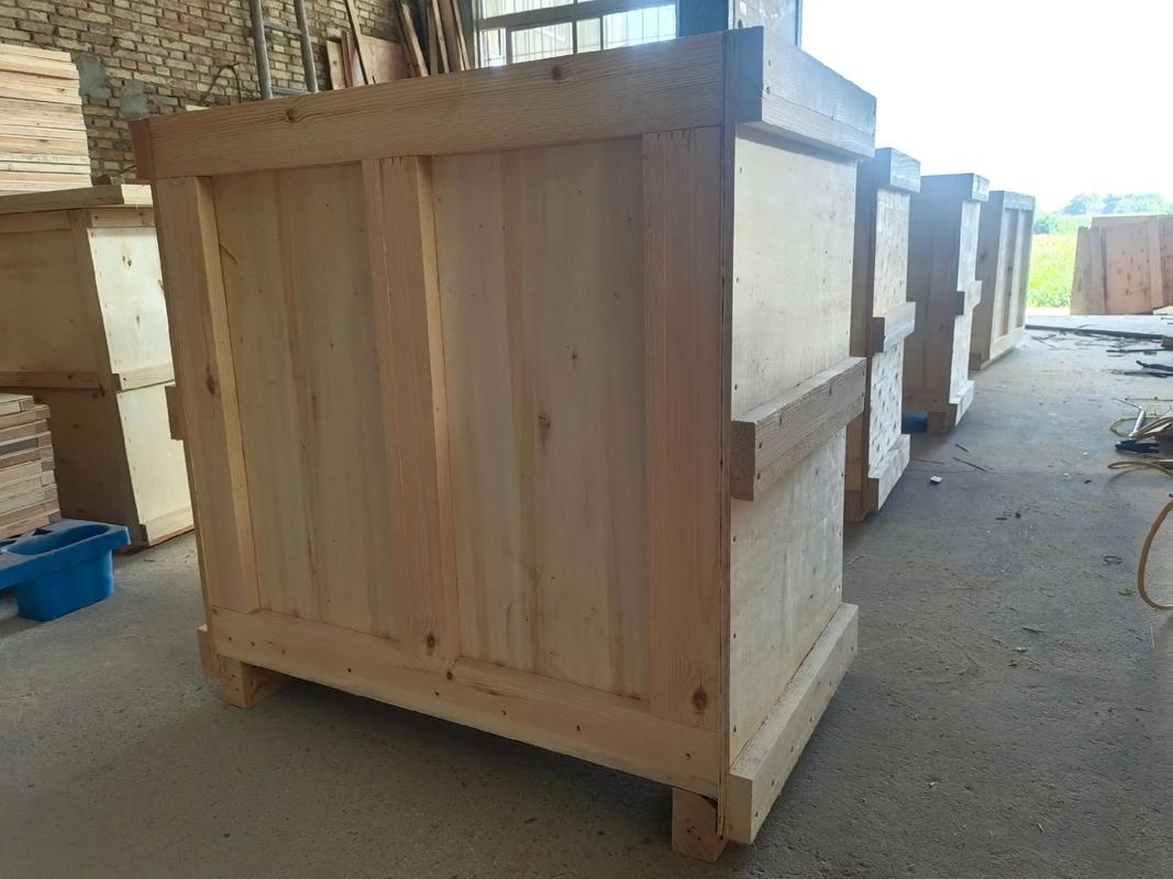 陜西西安咸陽渭南木質(zhì)包裝箱加工廠 高品質(zhì)木托盤、木箱與包裝箱服務(wù)