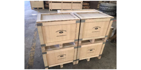 服務(wù)為先 全國發(fā)貨 無錫木托盤包裝箱，為您的貨物保駕護航